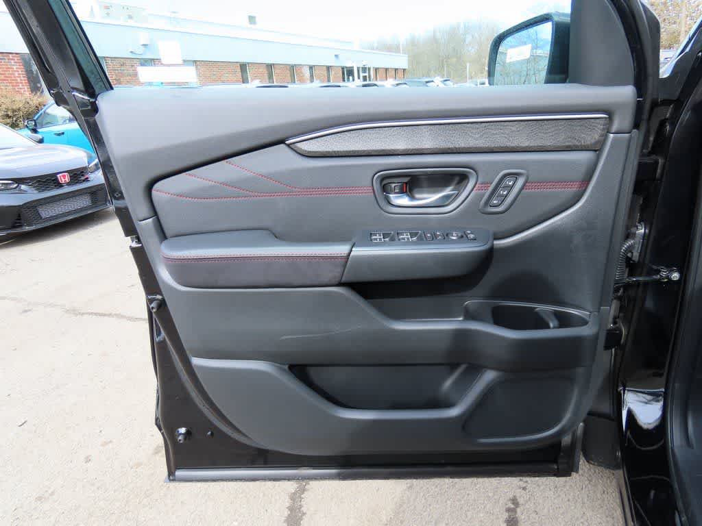 2026 Honda Pilot Black Edition
