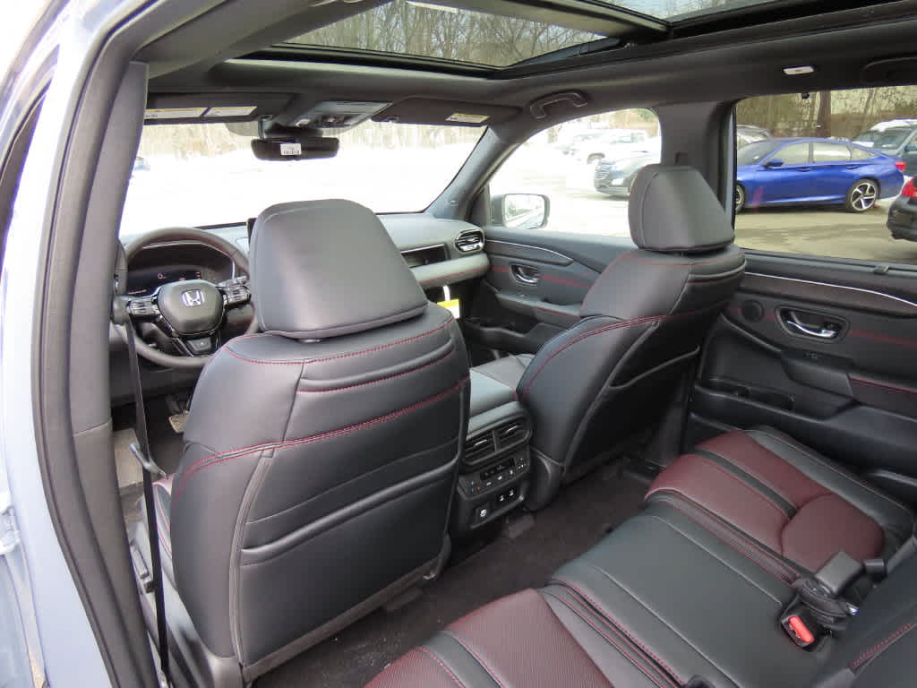 2026 Honda Pilot Black Edition