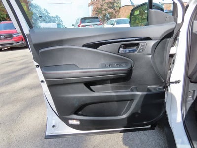 2026 Honda Ridgeline Black Edition Two-Tone