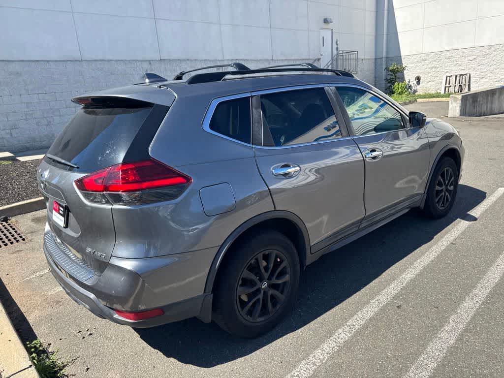 2017 Nissan Rogue SV
