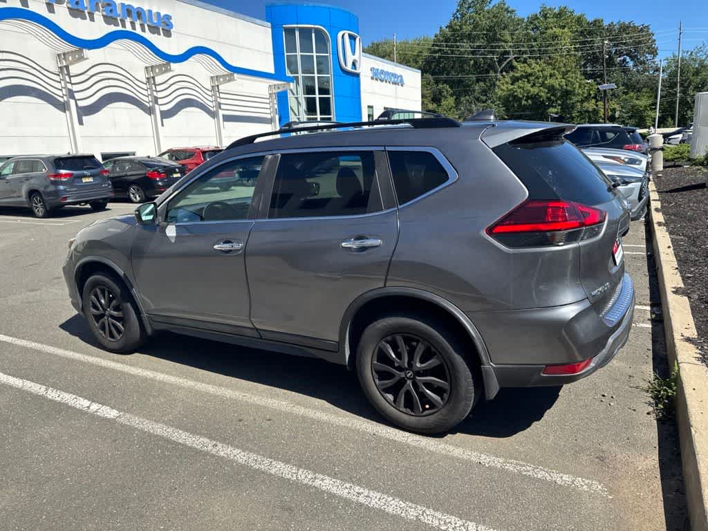 2017 Nissan Rogue SV