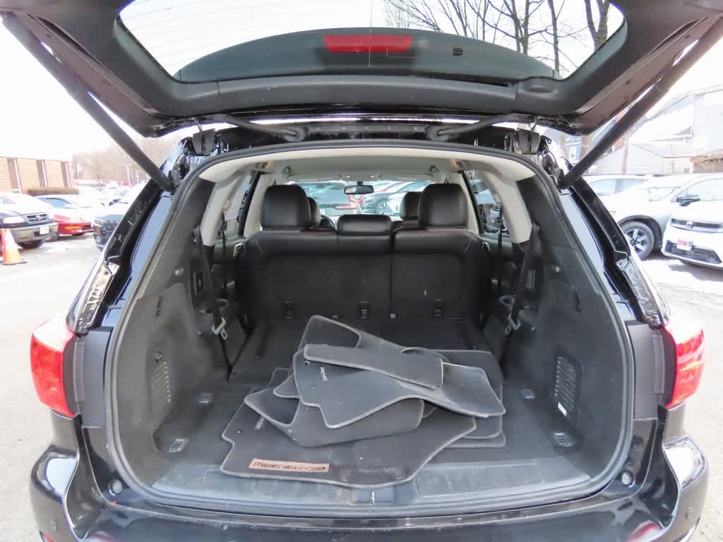 2019 Nissan Pathfinder SL