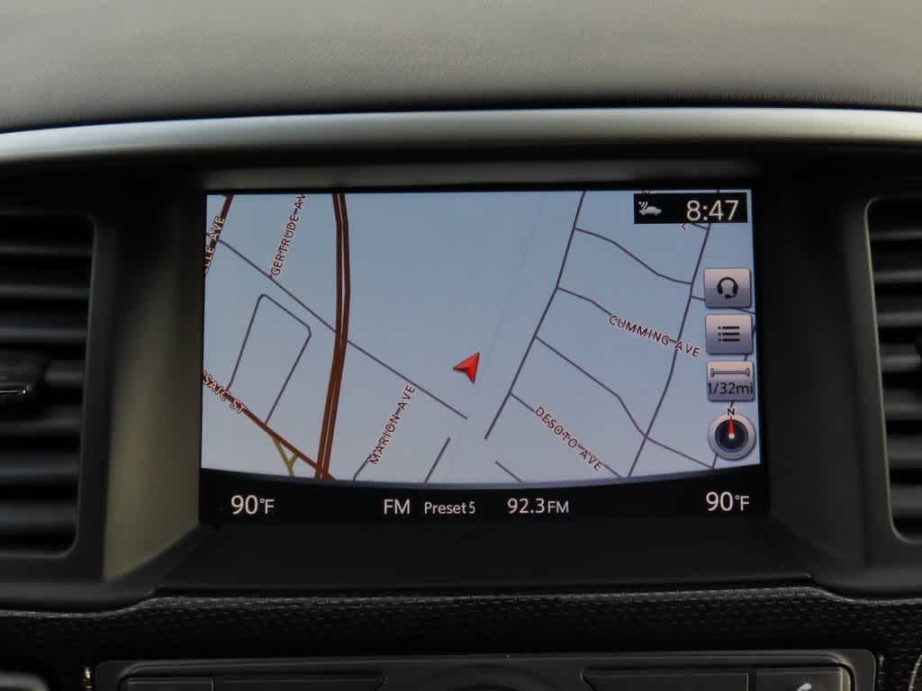 2019 Nissan Pathfinder SL