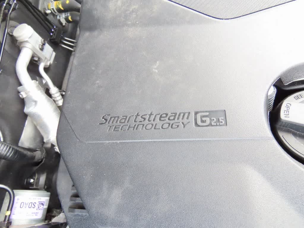 2022 Hyundai Santa Fe SE