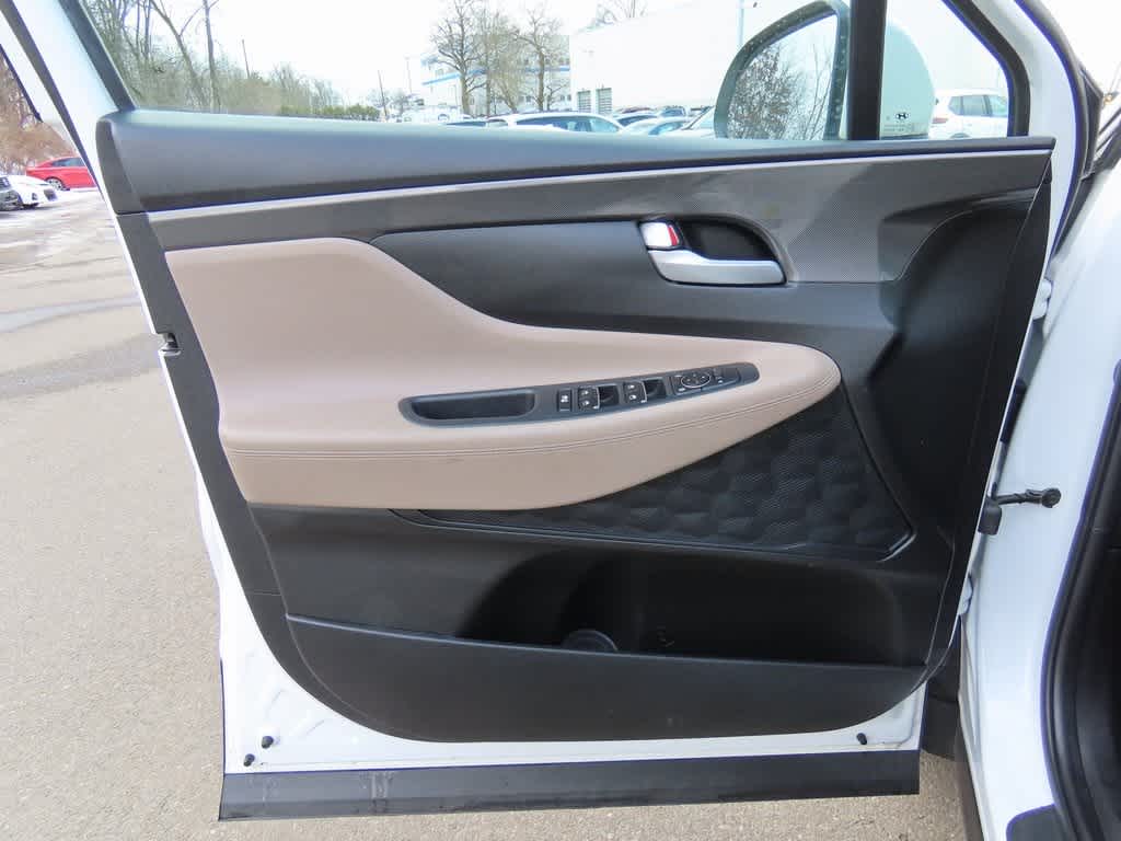 2022 Hyundai Santa Fe SE