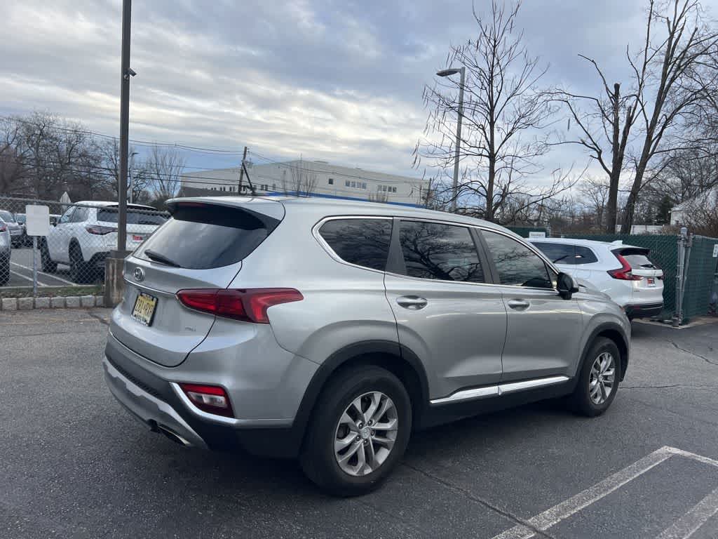 2020 Hyundai Santa Fe SE