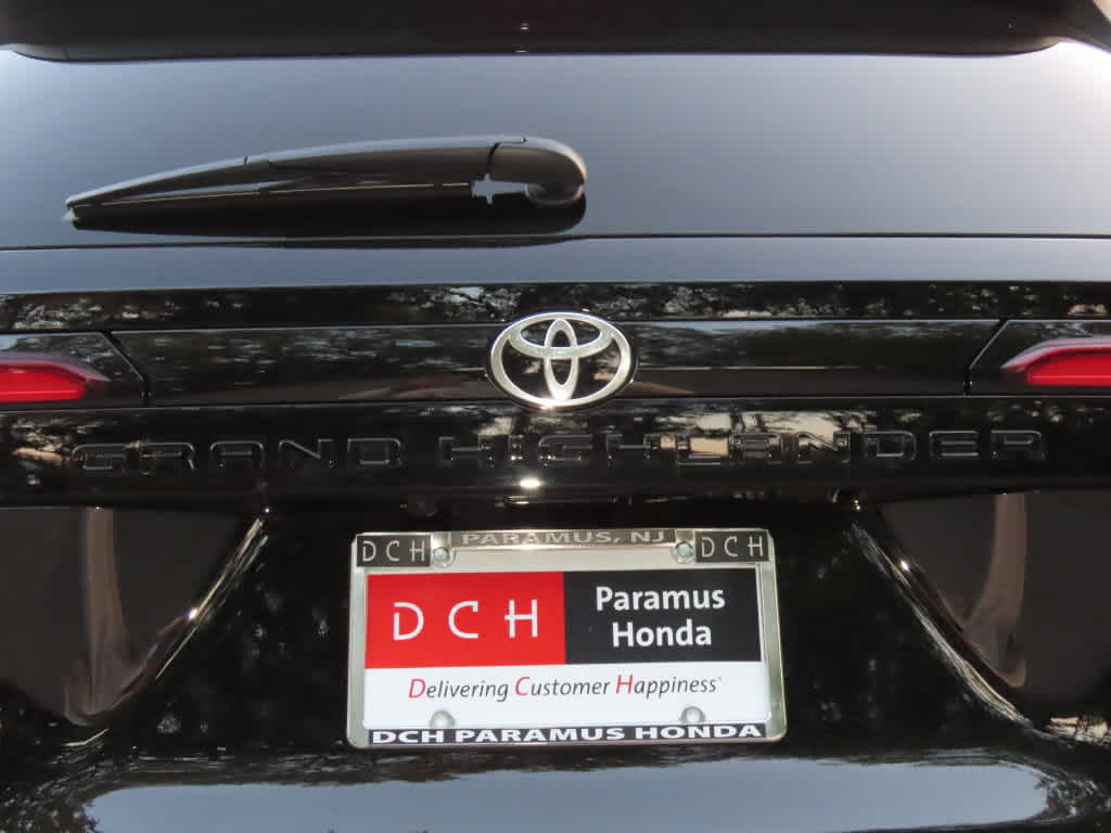 2026 Toyota Grand Highlander XLE