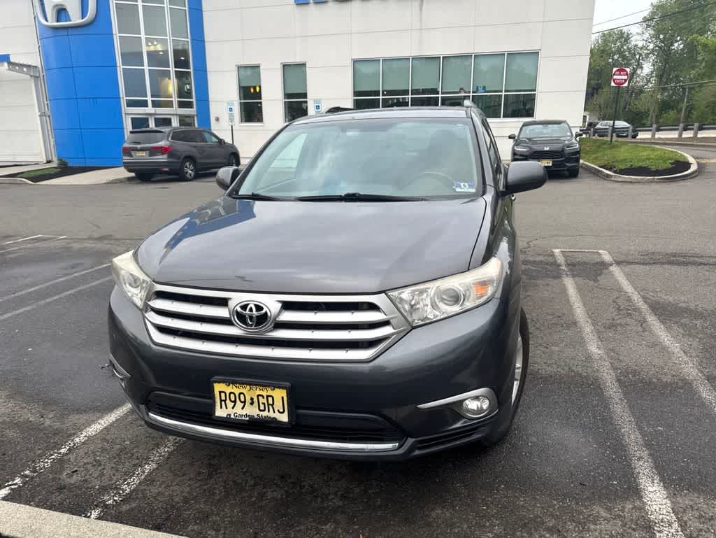 2013 Toyota Highlander SE
