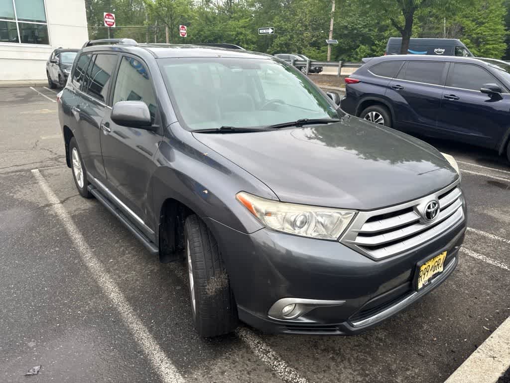 2013 Toyota Highlander SE