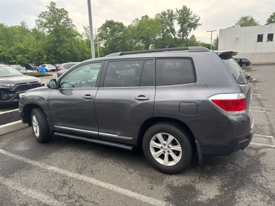 2013 Toyota Highlander SE