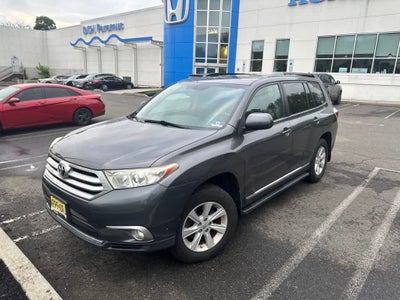 2013 Toyota Highlander SE