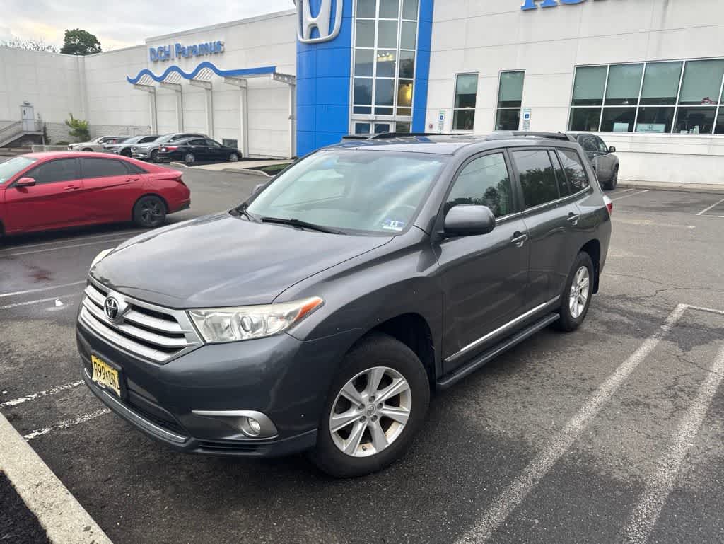 2013 Toyota Highlander SE