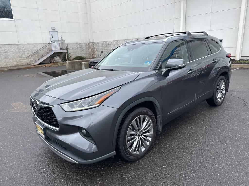 2020 Toyota Highlander Platinum