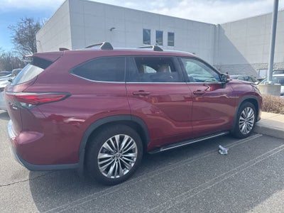 2021 Toyota Highlander Platinum