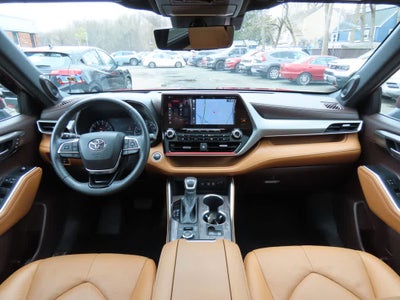 2021 Toyota Highlander Platinum
