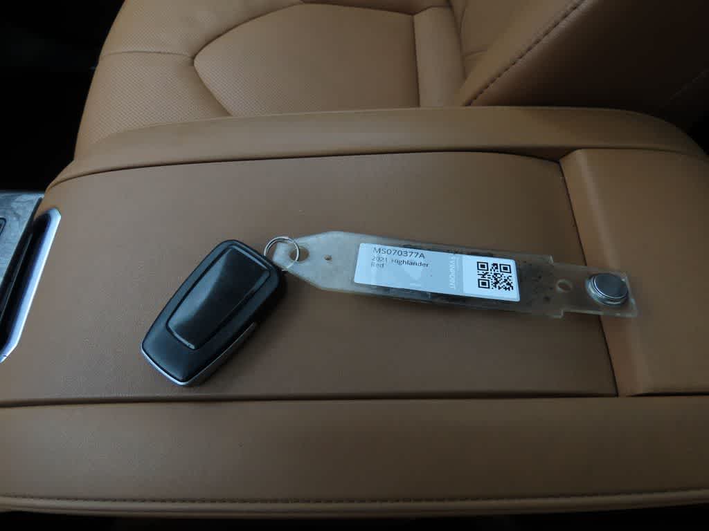 2021 Toyota Highlander Platinum