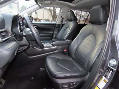 2020 Toyota Highlander XLE