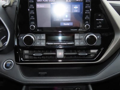 2020 Toyota Highlander XLE