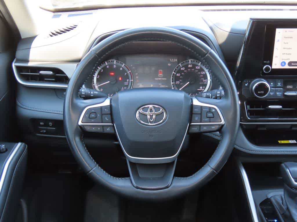 2023 Toyota Highlander XLE