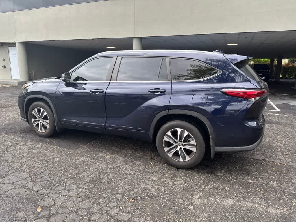 2023 Toyota Highlander XLE