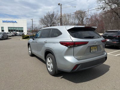 2023 Toyota Highlander LE