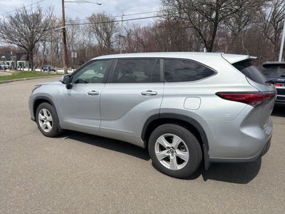 2023 Toyota Highlander LE