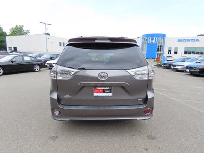 2015 Toyota Sienna SE