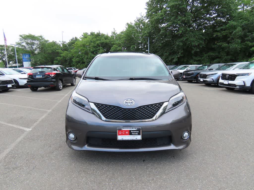 2015 Toyota Sienna SE