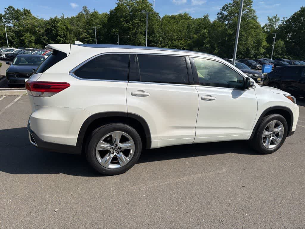2017 Toyota Highlander Limited