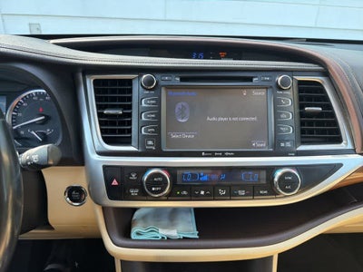 2017 Toyota Highlander Limited