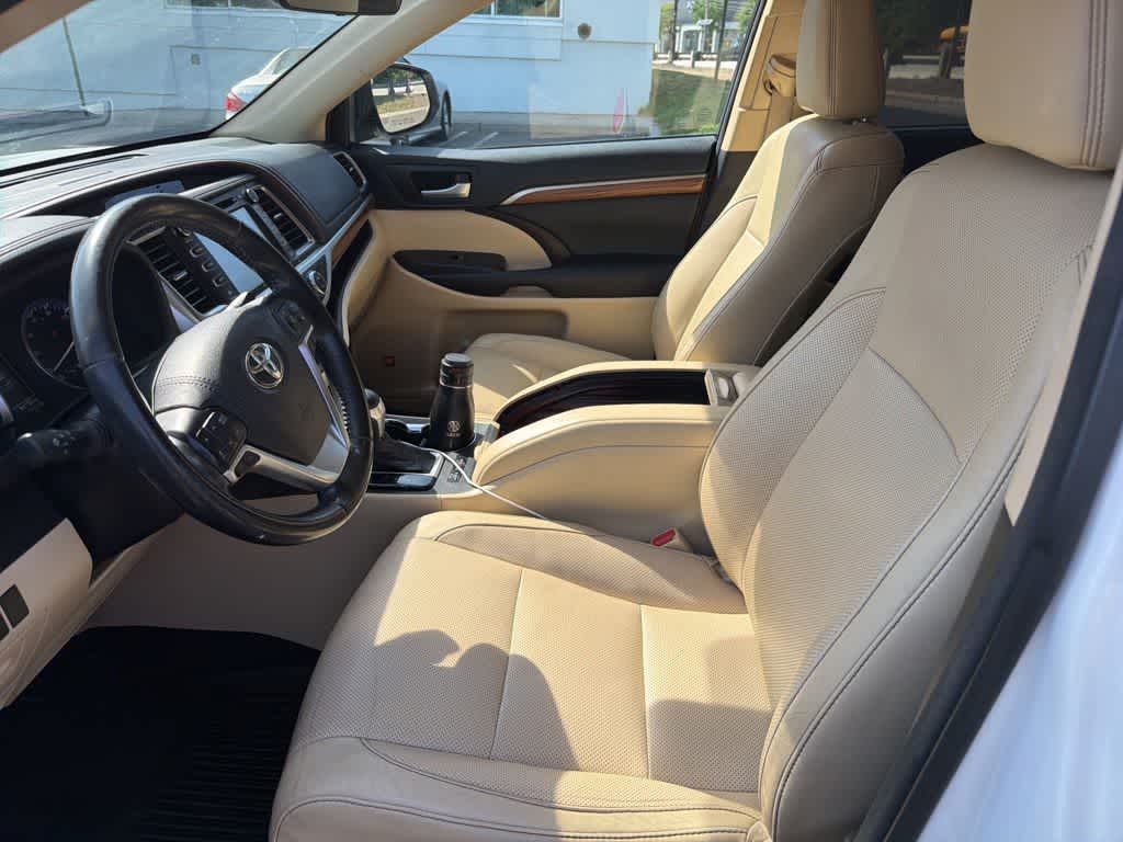 2017 Toyota Highlander Limited