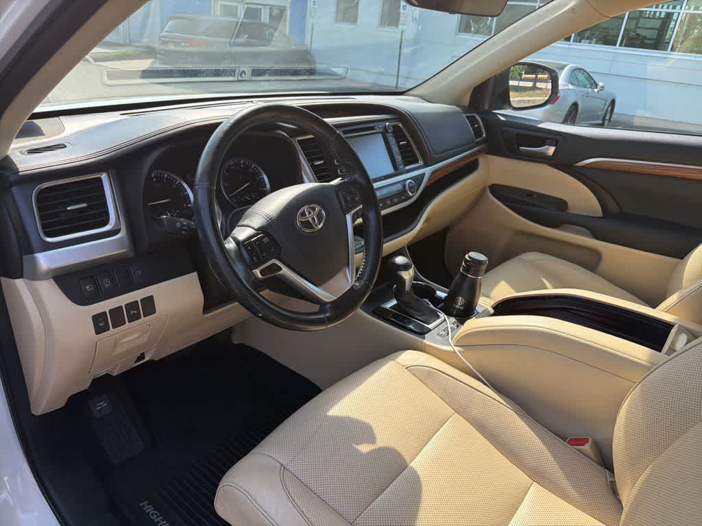 2017 Toyota Highlander Limited