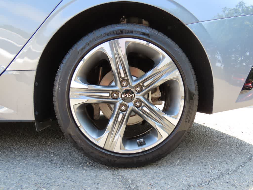 2024 Kia K5 EX