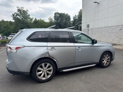 2014 Mitsubishi Outlander SE
