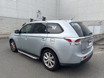 2014 Mitsubishi Outlander SE