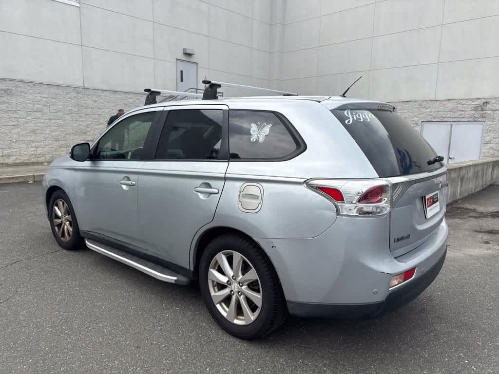 2014 Mitsubishi Outlander SE