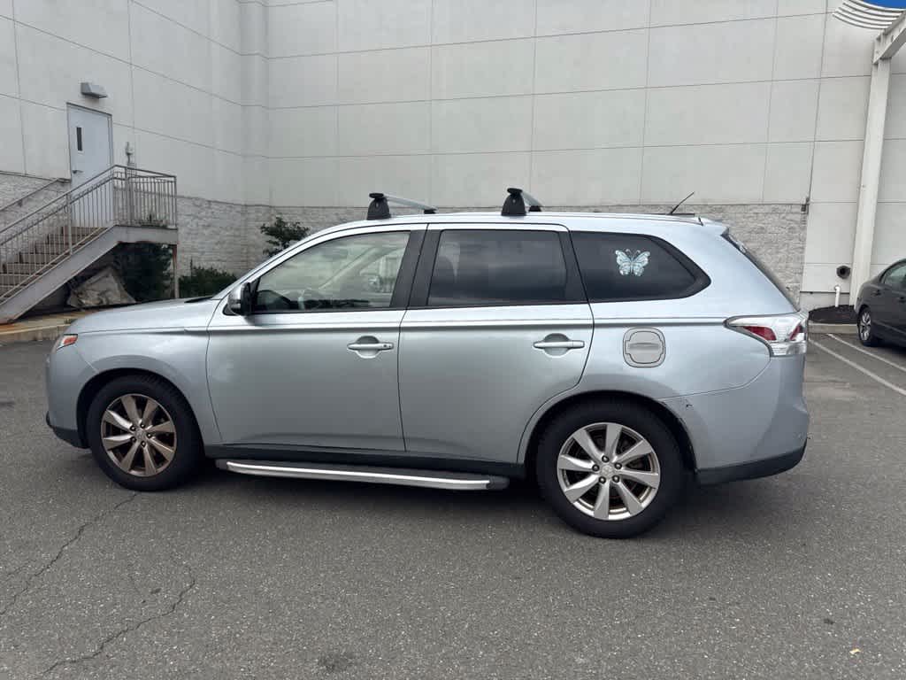 2014 Mitsubishi Outlander SE