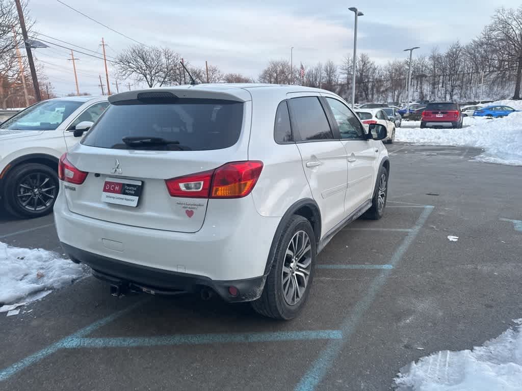 2016 Mitsubishi Outlander Sport 2.0 ES