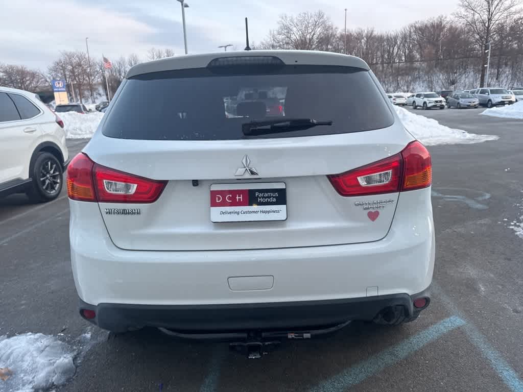 2016 Mitsubishi Outlander Sport 2.0 ES