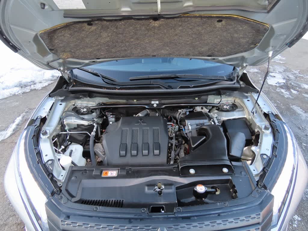 2023 Mitsubishi Eclipse Cross LE