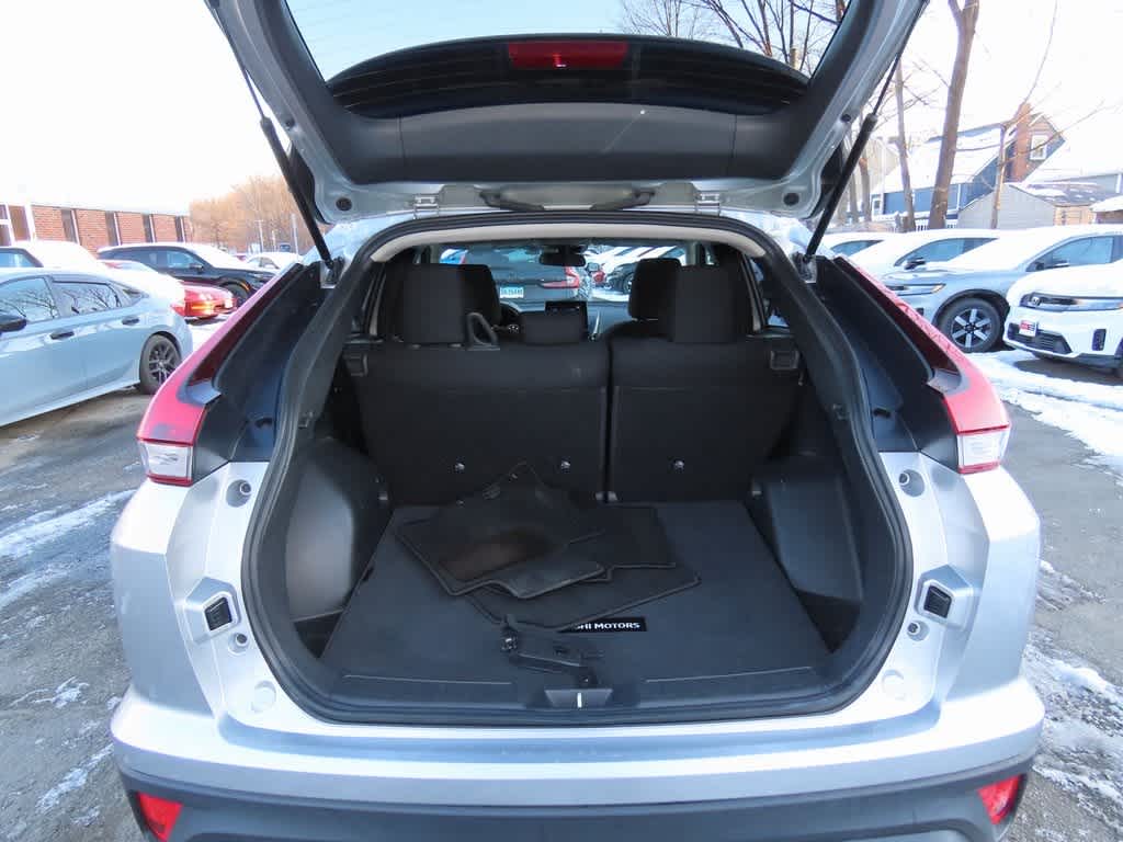 2023 Mitsubishi Eclipse Cross LE