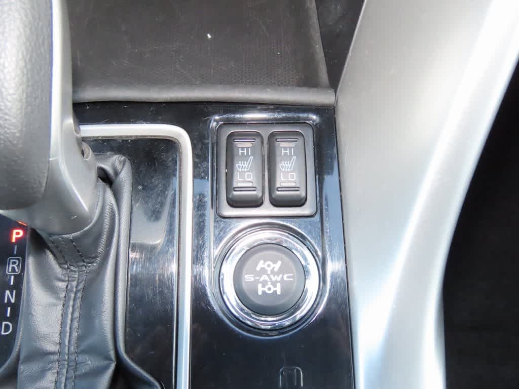 2023 Mitsubishi Eclipse Cross LE