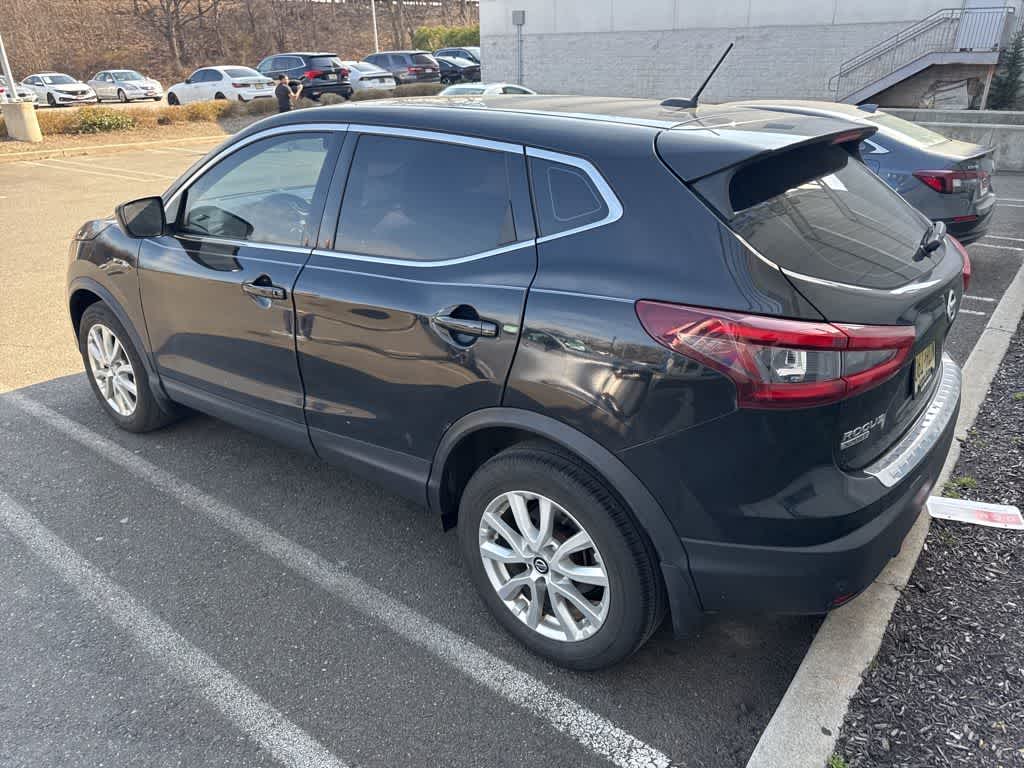 2022 Nissan Rogue Sport S