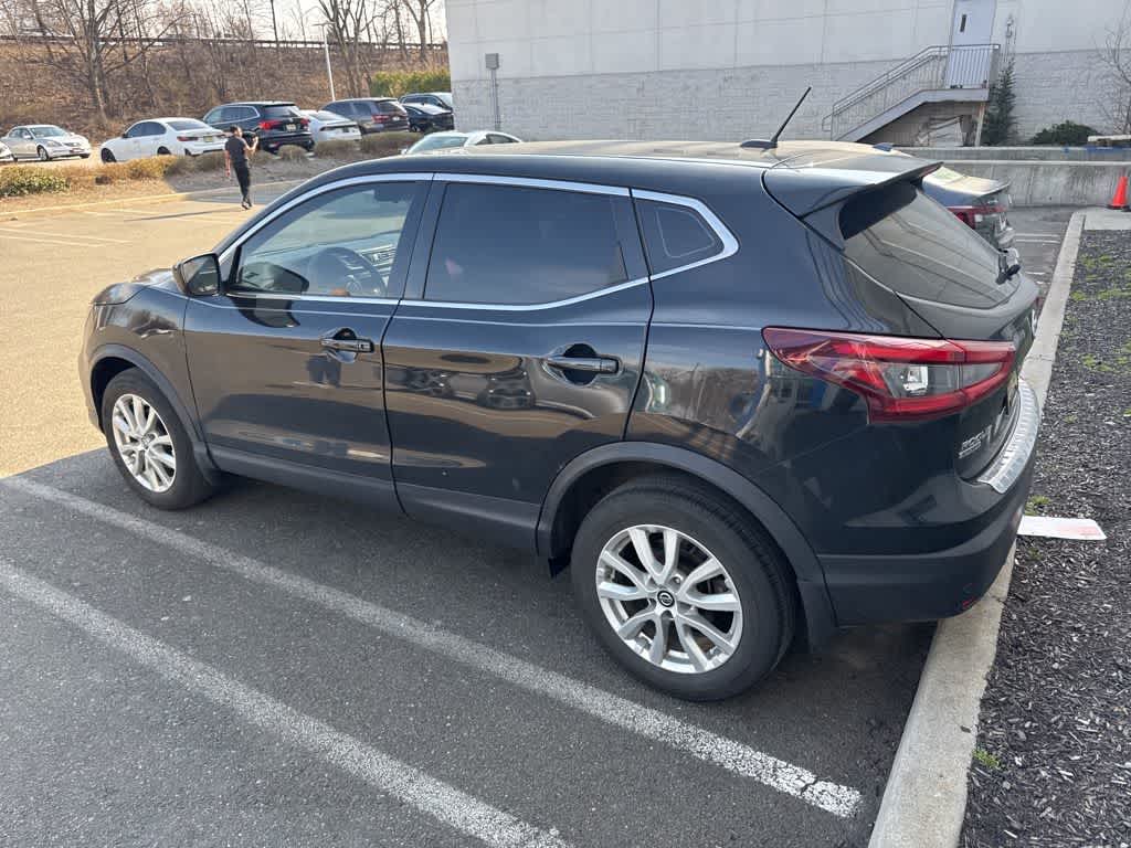 2022 Nissan Rogue Sport S