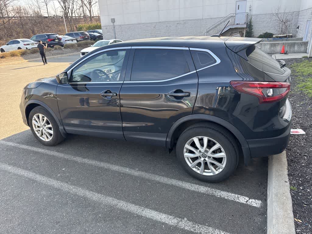 2022 Nissan Rogue Sport S