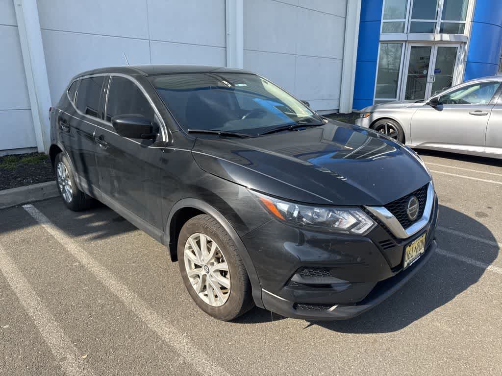 2022 Nissan Rogue Sport S