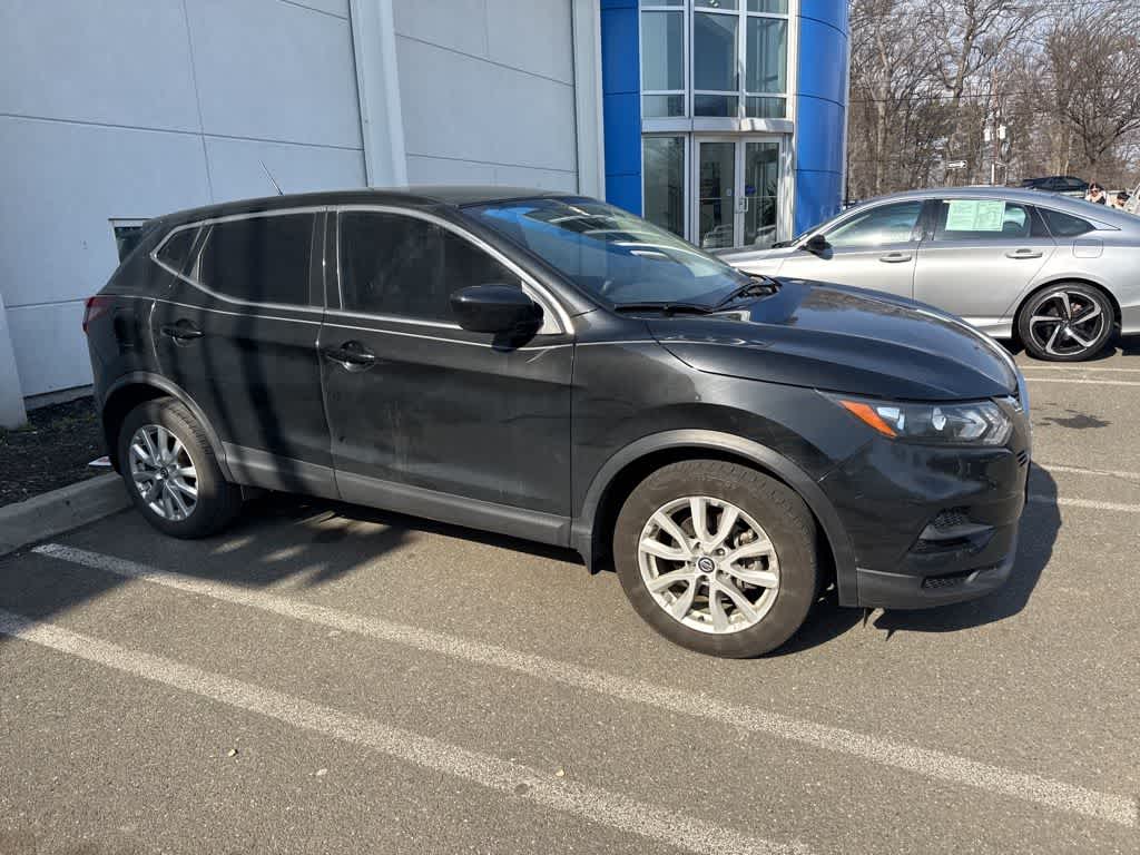 2022 Nissan Rogue Sport S