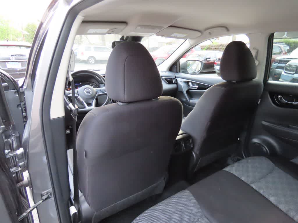 2021 Nissan Rogue Sport SV