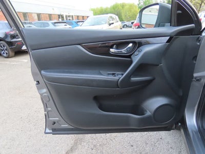 2021 Nissan Rogue Sport SV