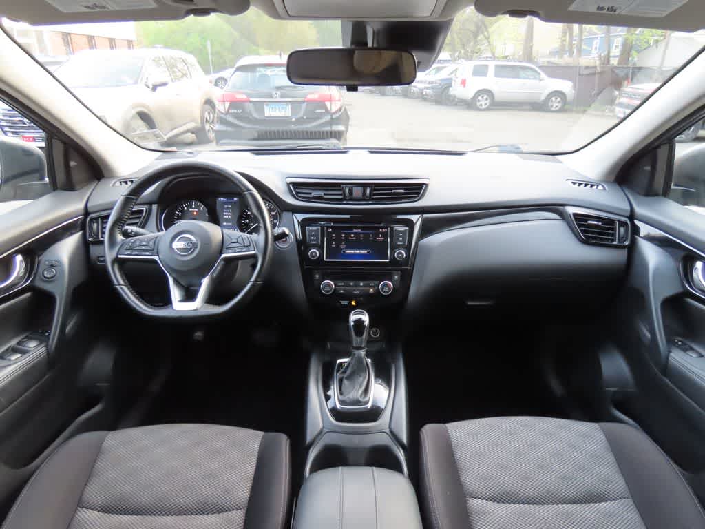 2021 Nissan Rogue Sport SV